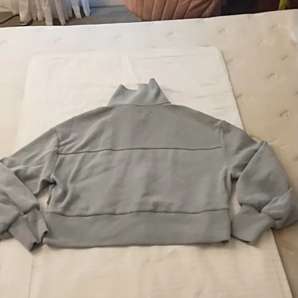Varley Ramona Pullover - Picture 5 of 11